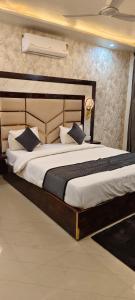 Hotel Maharaja Palace