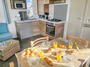 Mobile Home Luca - Séjour Nature - Ubytování bez kategorie ve městě Litteau