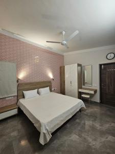 Pine Tree Garden - No Alcohol Zone