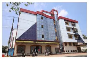 RAMYA REGENCY - Tirukkannapuram