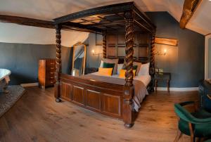 Finest Room room in The Bridge