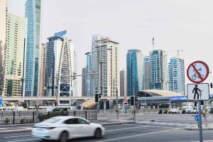 Elegant 2BR in Dubai Marina