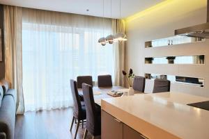 Elegant 2BR in Dubai Marina