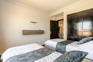 Marrakech River Palm