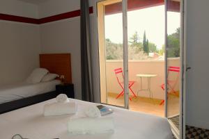 Hotels La Maison des Ocres - Provence : photos des chambres