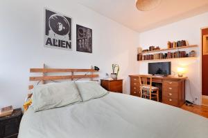 Atypical apartment in Butte Montmartre