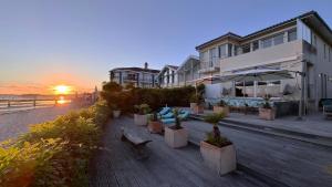 Villa front Bassin, accès plage privée, piscine