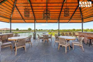 StayVista at Aaranya Villa with Pool, Luxury Amenities Lawn near Hyderabad