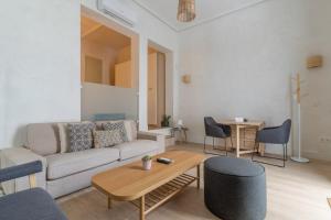 Modern cozy with yard - 1Bd 1Bath - Metro Tetuán - 2-звездочные отели в городе Мадрид