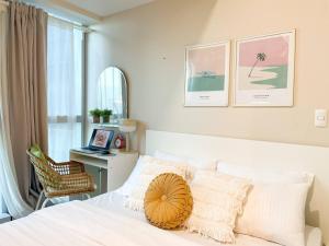 Luxurious Modern BGC Condo at Uptown #upt131h