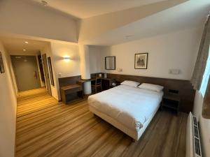 Hotels Hotel Strasbourg - Montagne Verte & Restaurant Louisiane : photos des chambres