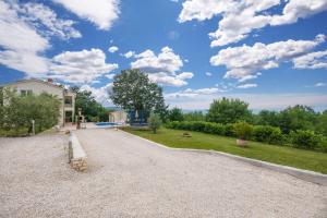 Villa Olifi, a peaceful villa surrounded by nature