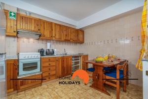 #262 Rosa Guest House C by Home Holidays