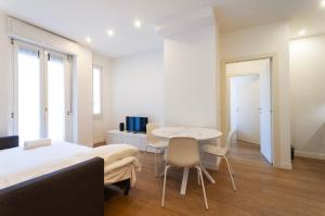 Youhosty - Gioia Tower View