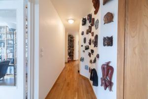 Appartements Spacious Apt With Terrace And Parking : photos des chambres