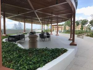 Almas suites puteri harbour by Hairis