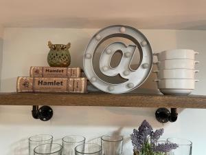 Pinesuites Tagaytay Rustic Studio near Sky Ranch