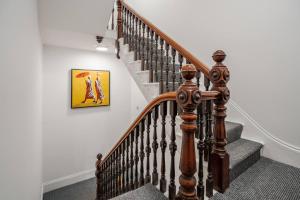 Shared Kitchen Great4ShortStays Free Parking