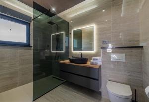 CROWONDER Villa Travera 1 with Heated Swimming Pool - CROWONDER LUXURY RENT