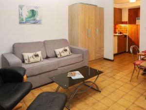 Apartment Arnica 16 by Interhome