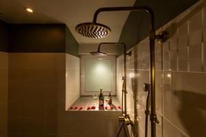 Le bridgerlove Tantra Jacuzzi Unique