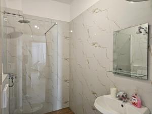 Albert Apartment