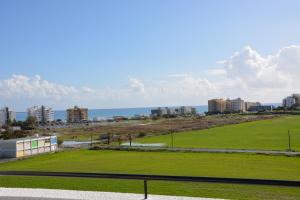 STAY Sea and Salt Lake Panoramic View Apt