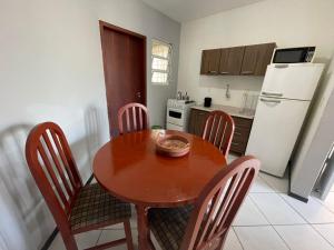 Apartamento térreo à 50 metros da praia dos Ingleses