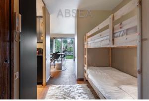 Nice Renovated Studio With Garden Pool Air Conditioning 4 Sleeps