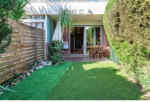 Studio 4 personnes Belles Terres Nice , piscine