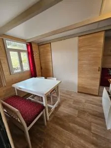 La cabane des sagnas - 迪瓦地区沙蒂隆