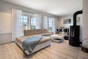 komfortables Ferienhaus Hafen - Neeberg