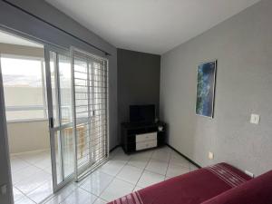 Apartamento térreo à 50 metros da praia dos Ingleses