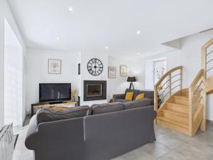 Maisons de vacances Maison de campagne avec grand jardin pour 8 : photos des chambres