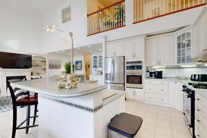 309 White Heron Court