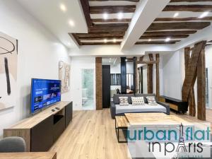 67 - Amazing Parisian Flat