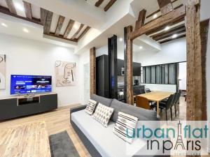 67 - Amazing Parisian Flat