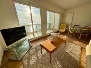 Spacious Bay View La Baule floor 9 Parking