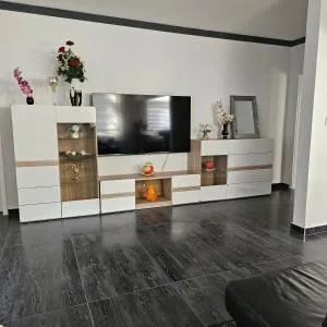 HafenApartement - 布特亚丁根