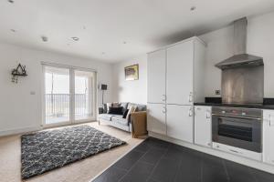 2BR Flat Close to Wembley Stadium Quick Tube To London