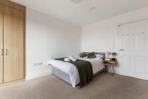 2BR Flat Close to Wembley Stadium Quick Tube To London