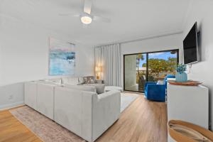 Shipwatch Riverside E104