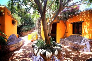 FELIZ - Sauna, beheizter Pool, Sonnenbett, Spielplatz, 2x2 m Bett