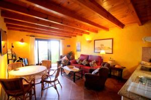 ROCO 3 - Großer Pool, Sauna, Meerblick, Entspannung für 2 Personen