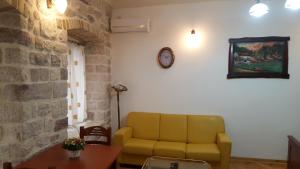 Large Studio with Sofa Bed room in Apartments Popovic