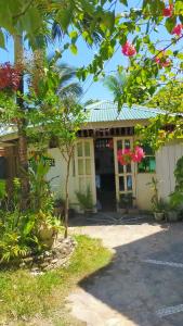 Reggae Vibes bali inspired cottage