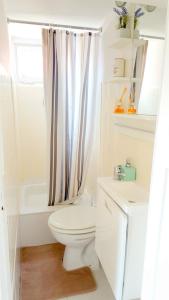 Lisbon Apartment Bairro Alto - Bica 4