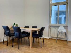 LaBed - Wohnen direkt an der Drosselgasse, stilvolle Ferienwohnung mit Rheinblick