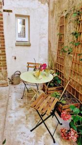Appartements Parenthese 3 etoiles avec calme et jardin, 3 min de la Ferte-sous-Jouarre, 40 min de Paris en TER : photos des chambres