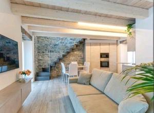 Lake view-historical center-OLGA HOUSE